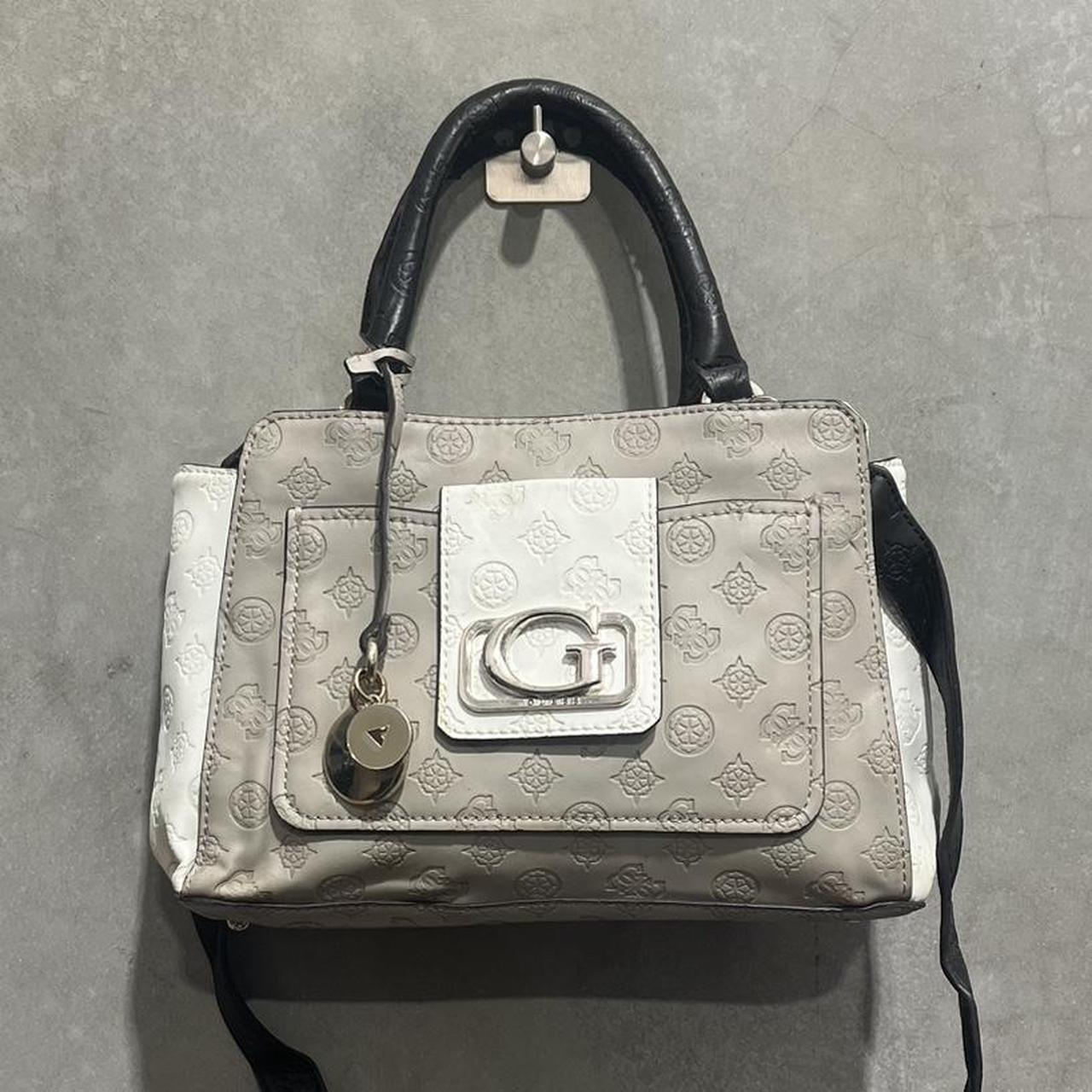 2000s Guess Handbag