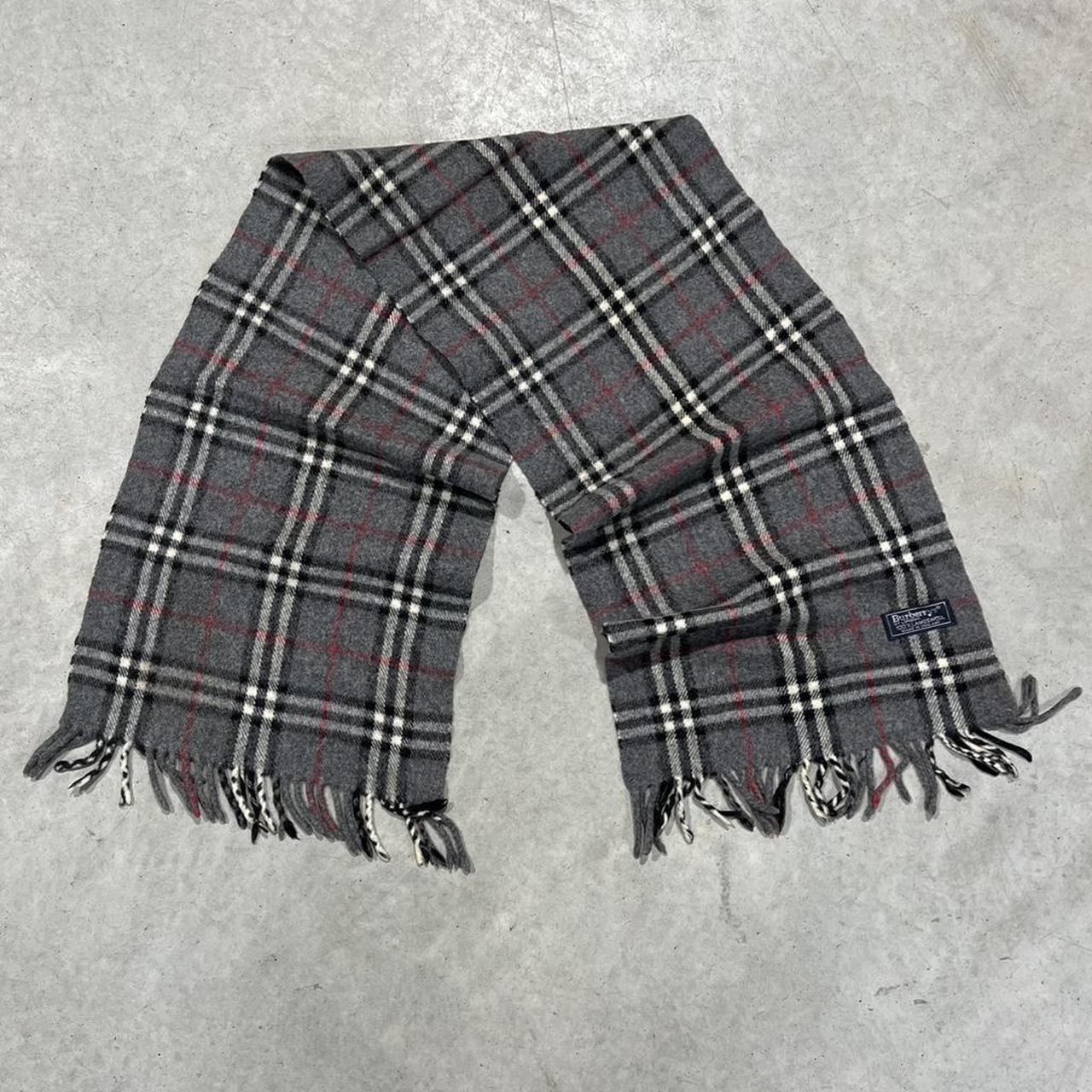 90s Burberrys Plaid Scarf