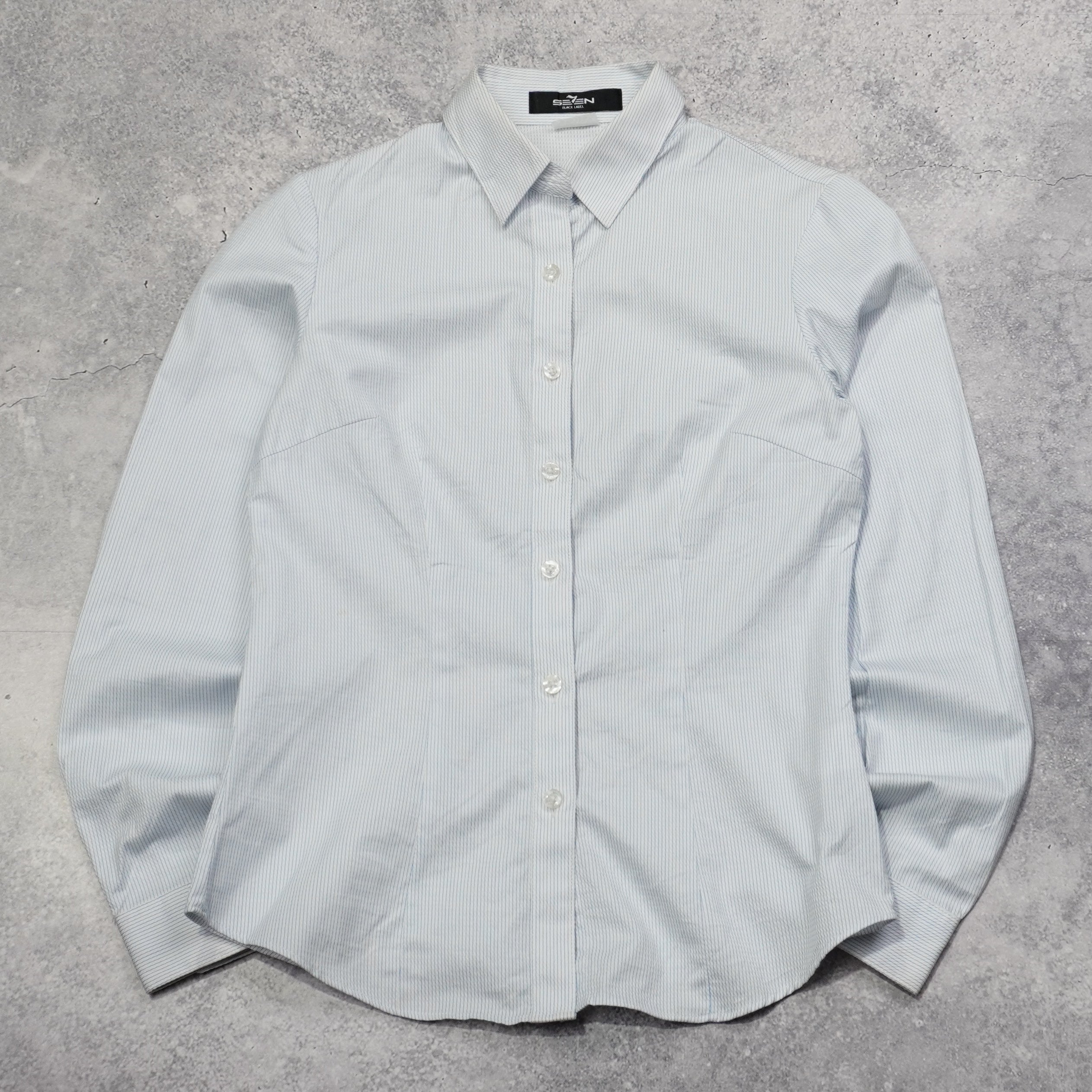 2000s Seven Button Up