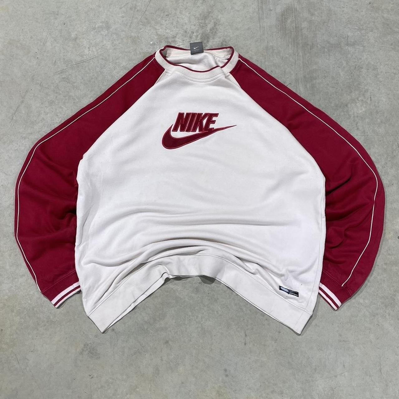2000s Nike Boxy Sweatshirt