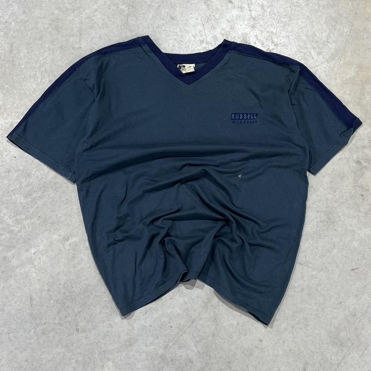 2000s Russell Athletic T-Shirt V Neck