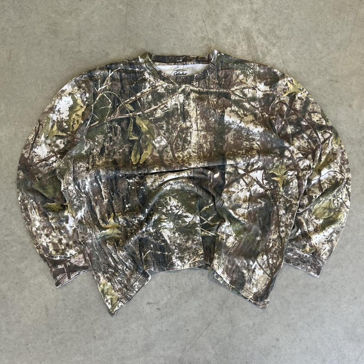 2000s Cabelas Camo T-Shirt
