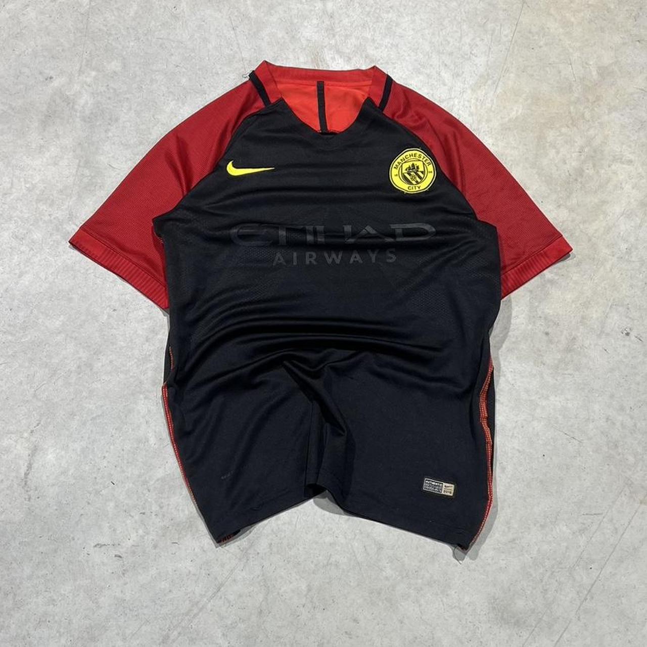 2000s Nike Manchester City Jersey