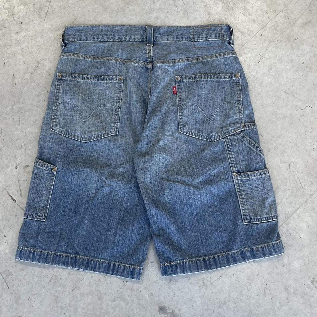 2000s Levi’s Jorts