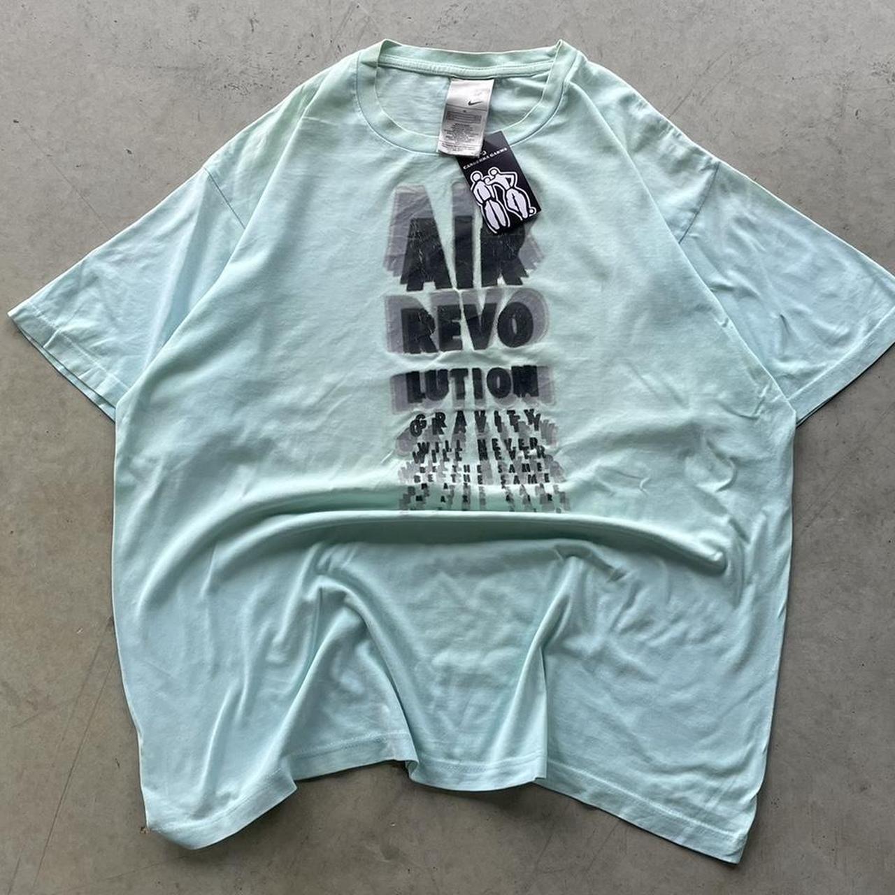 2000s Nike Graphic T-Shirt