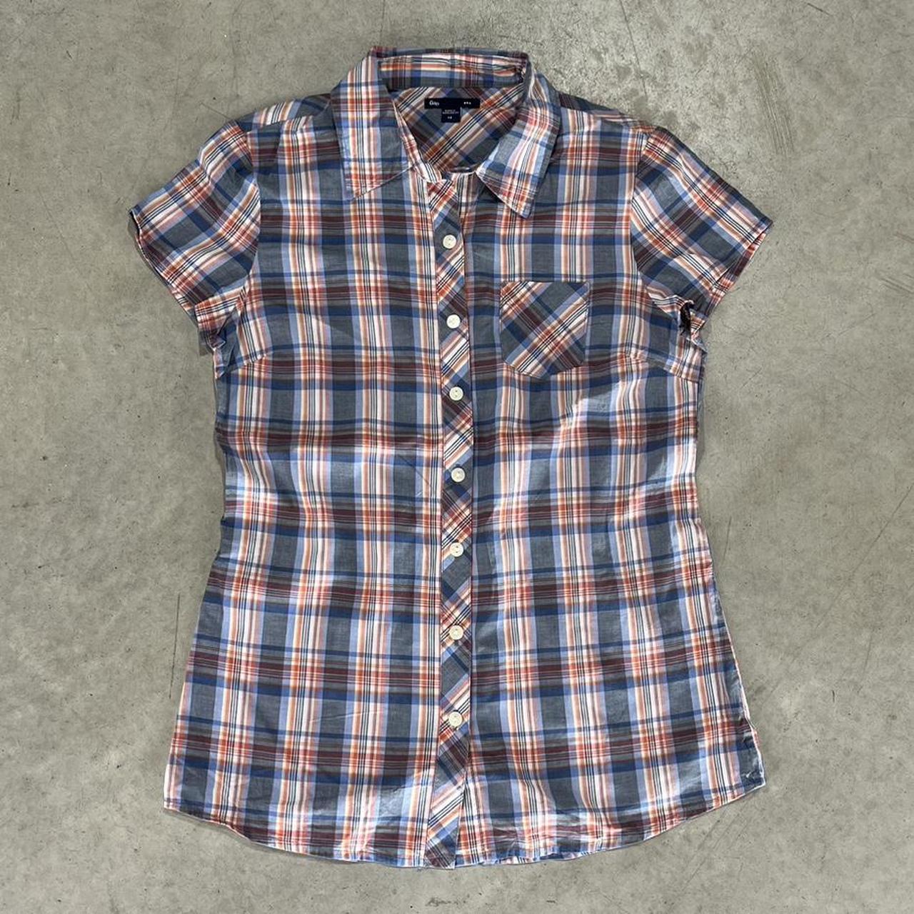 2000s Gap Short Sleeve Button Up