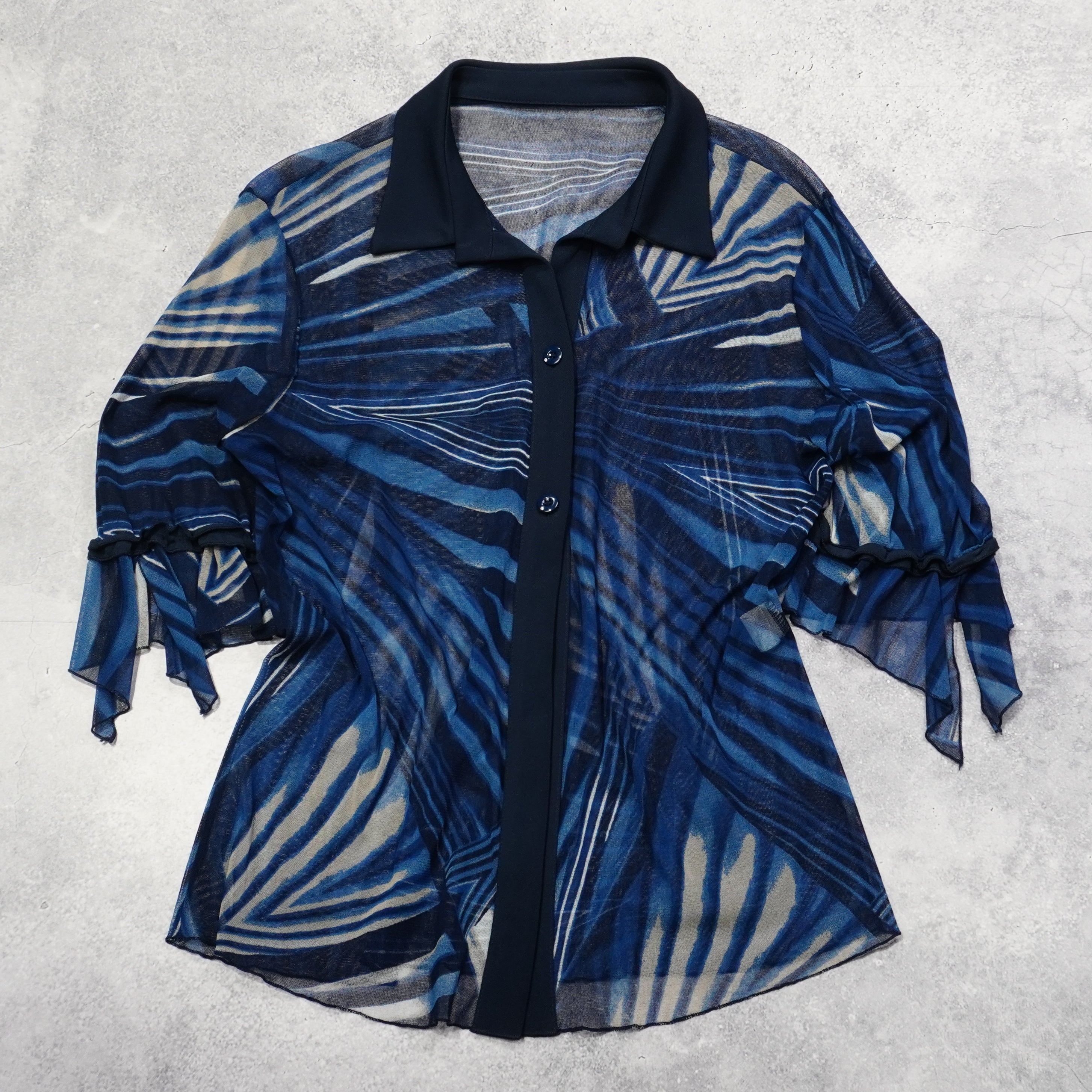 2000s Abstract Patterned Shirt