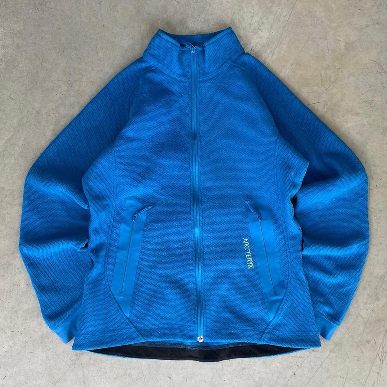 2000s Acr’teryx Zip Up Hoodie