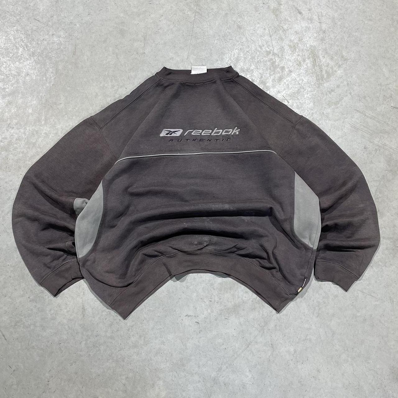 2000s Reebok Authentic Crewneck