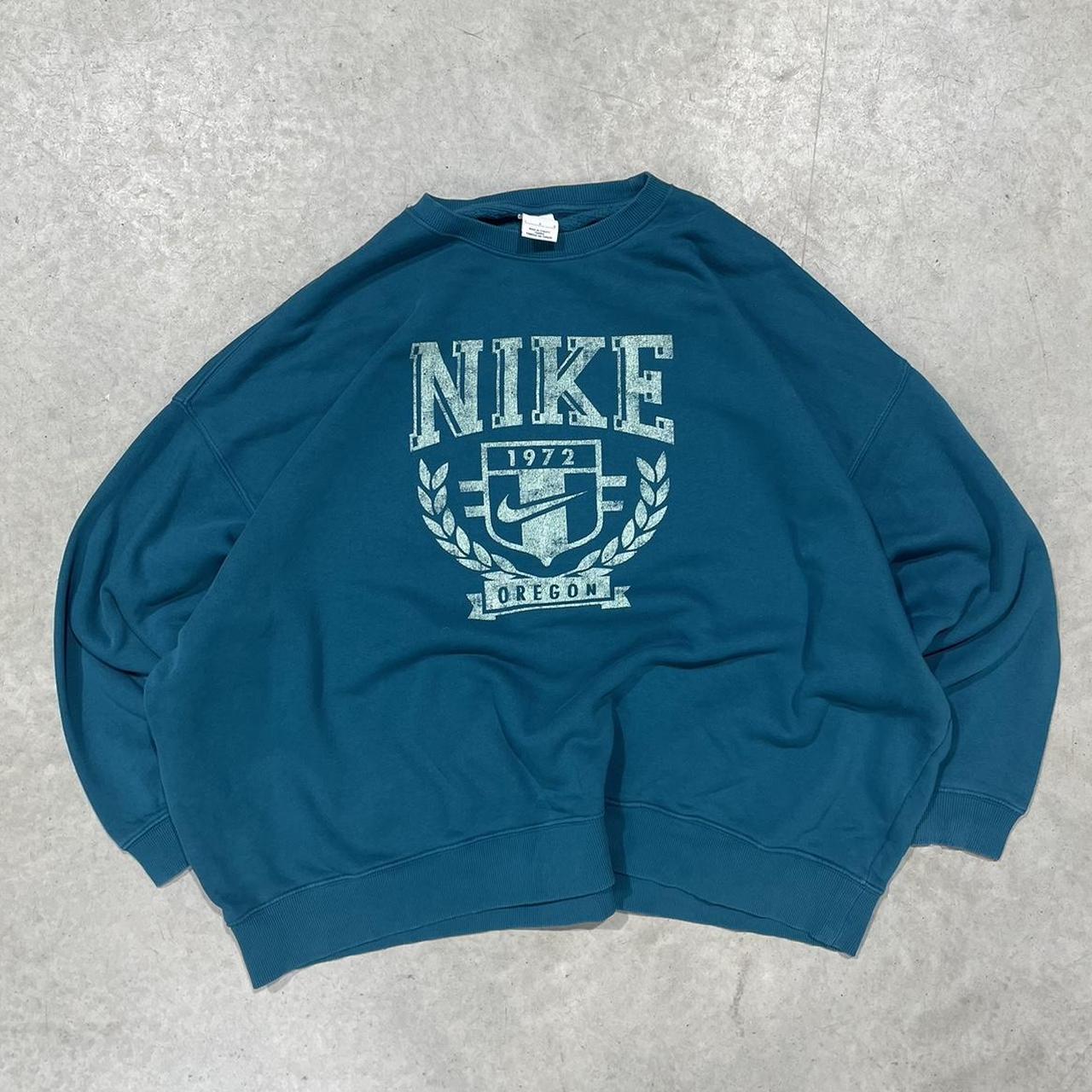 2000s Nike Oversized Crewneck Sweater