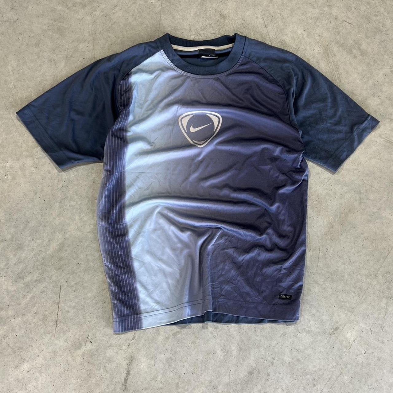 2000s Nike Dri Fit Jersey