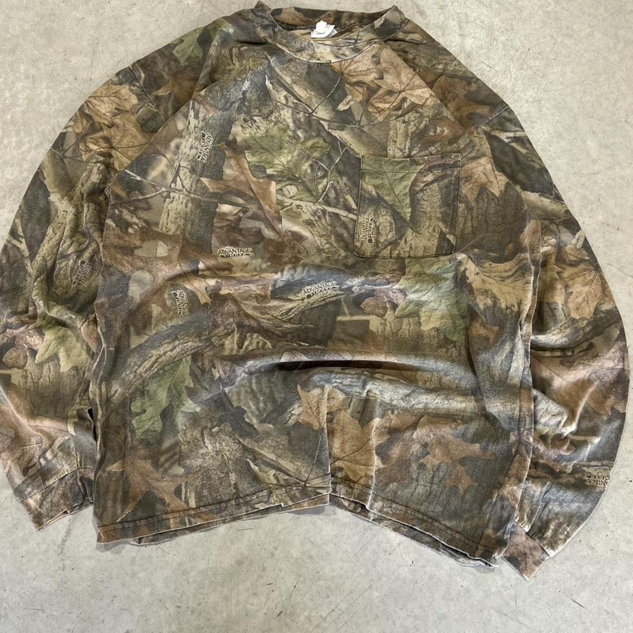 2000s Realtree Camo T-Shirt