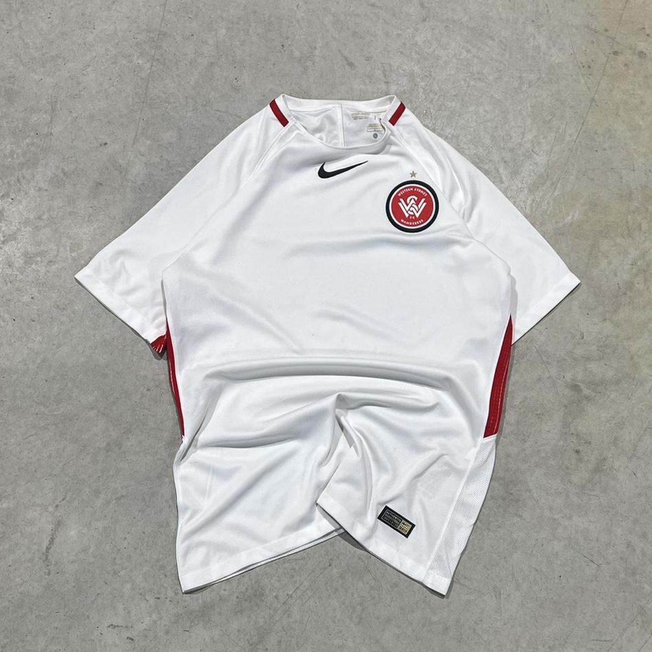 2000s Nike Graphic Jersey