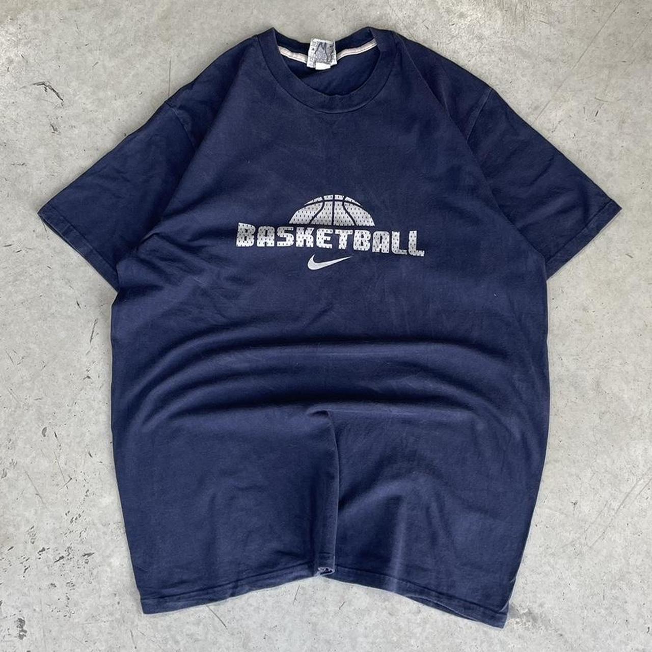 2000s Nike Graphic T-Shirt