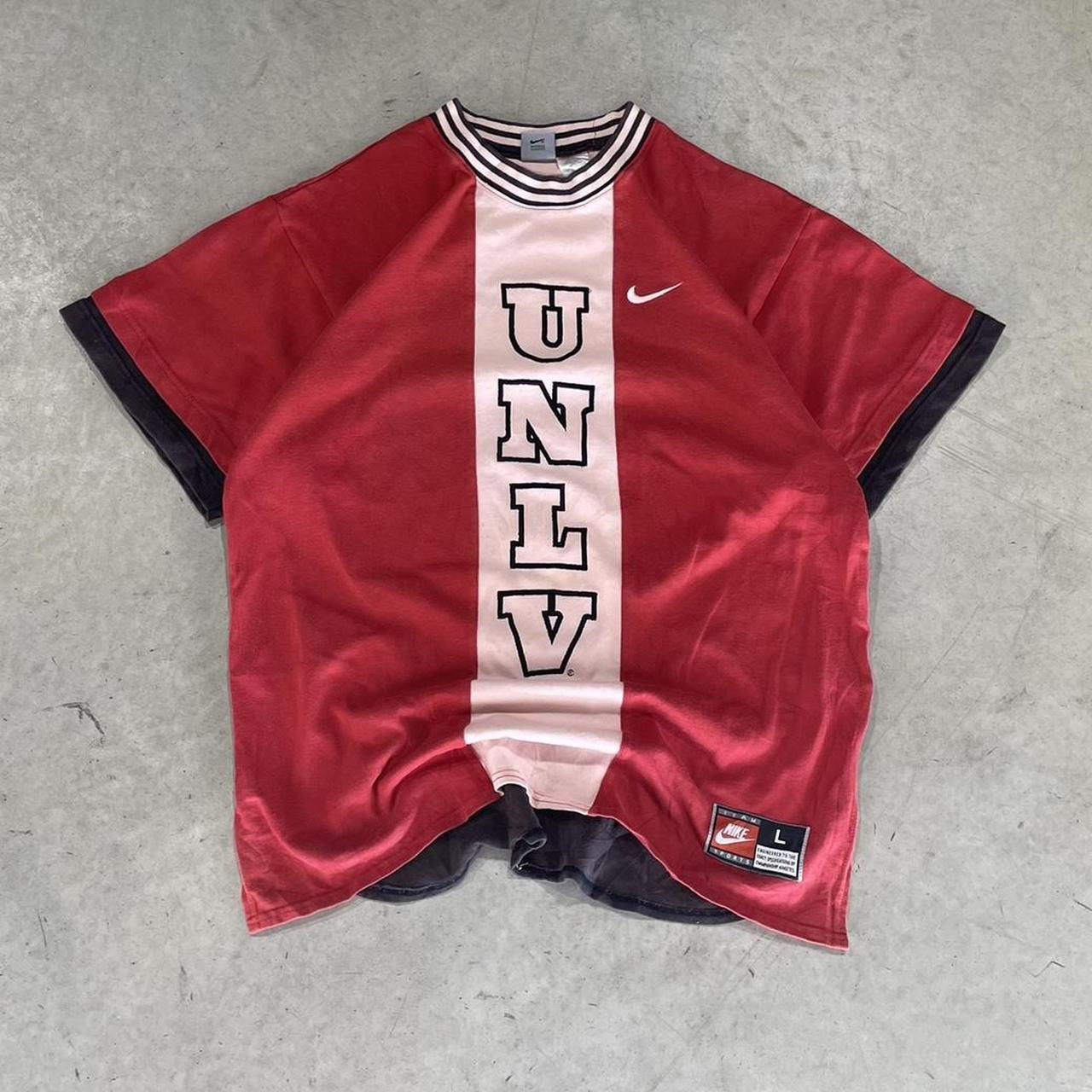 90s Nike Graphic T-Shirt