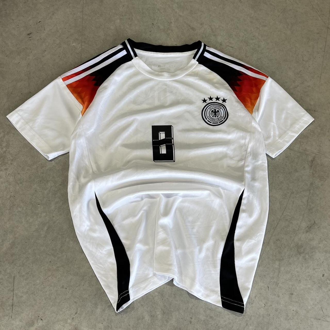 2000s Graphic Jersey