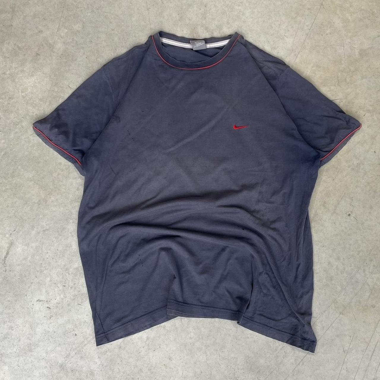 2000s Nike Boxy T-Shirt