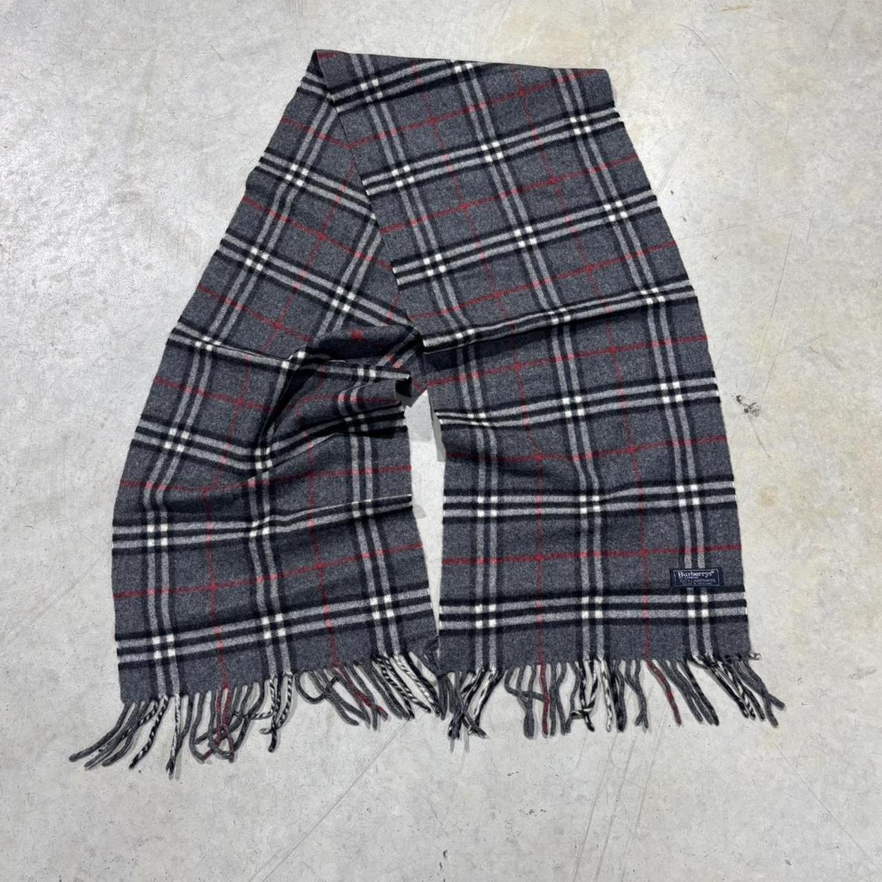 90s Burberrys Plaid Scarf