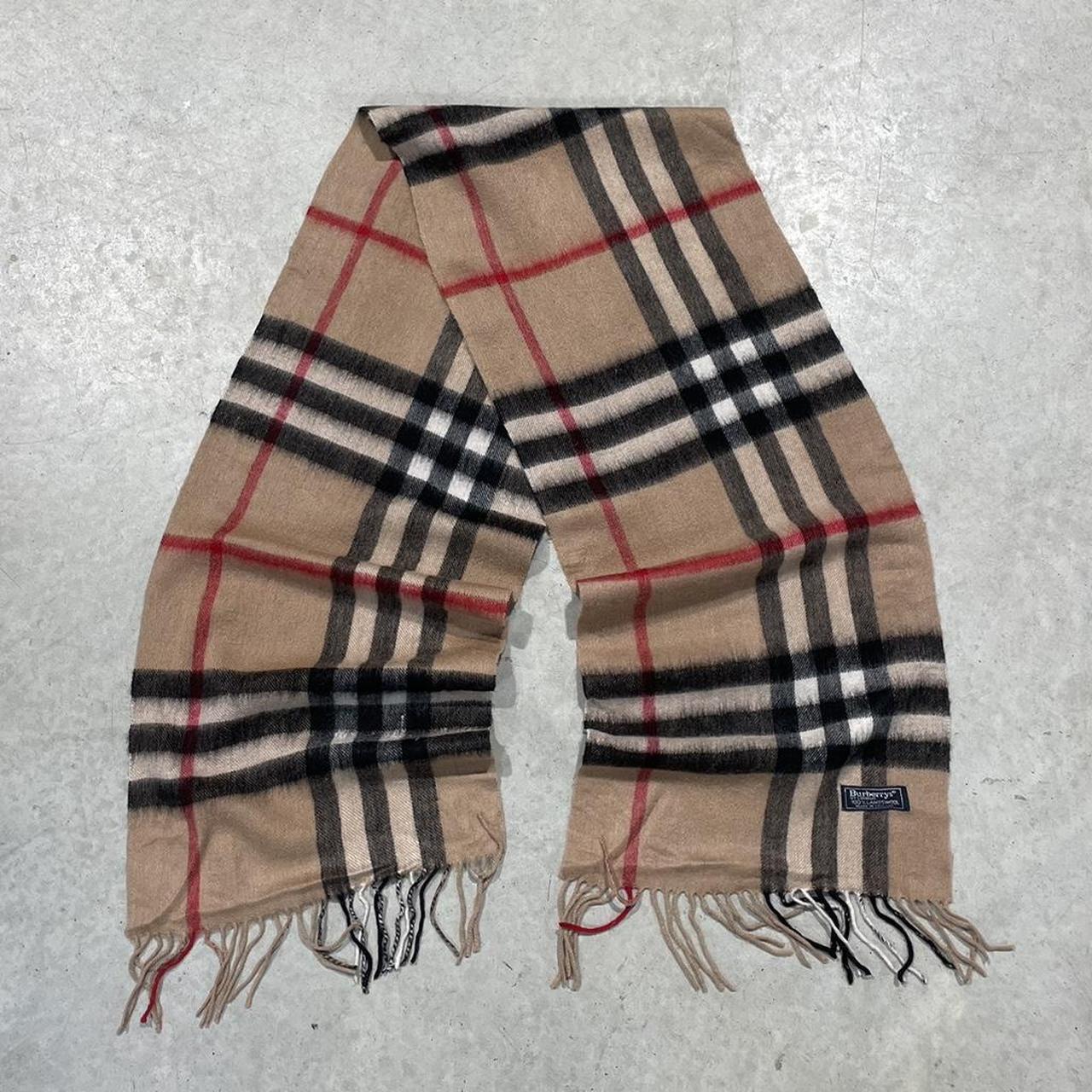 90s Burberrys Check Pattern Scarf