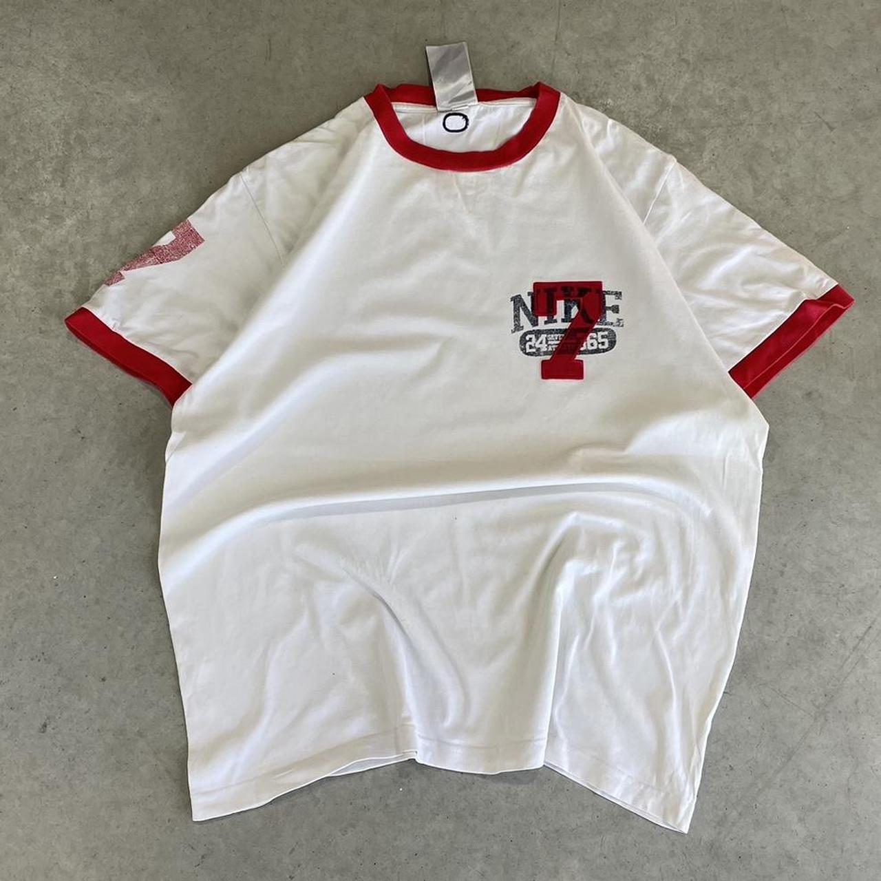 2000s Nike Graphic T-Shirt Top