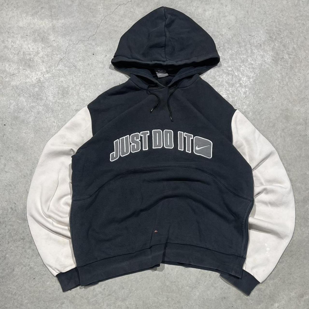 2000s Nike Graphic Hoodie