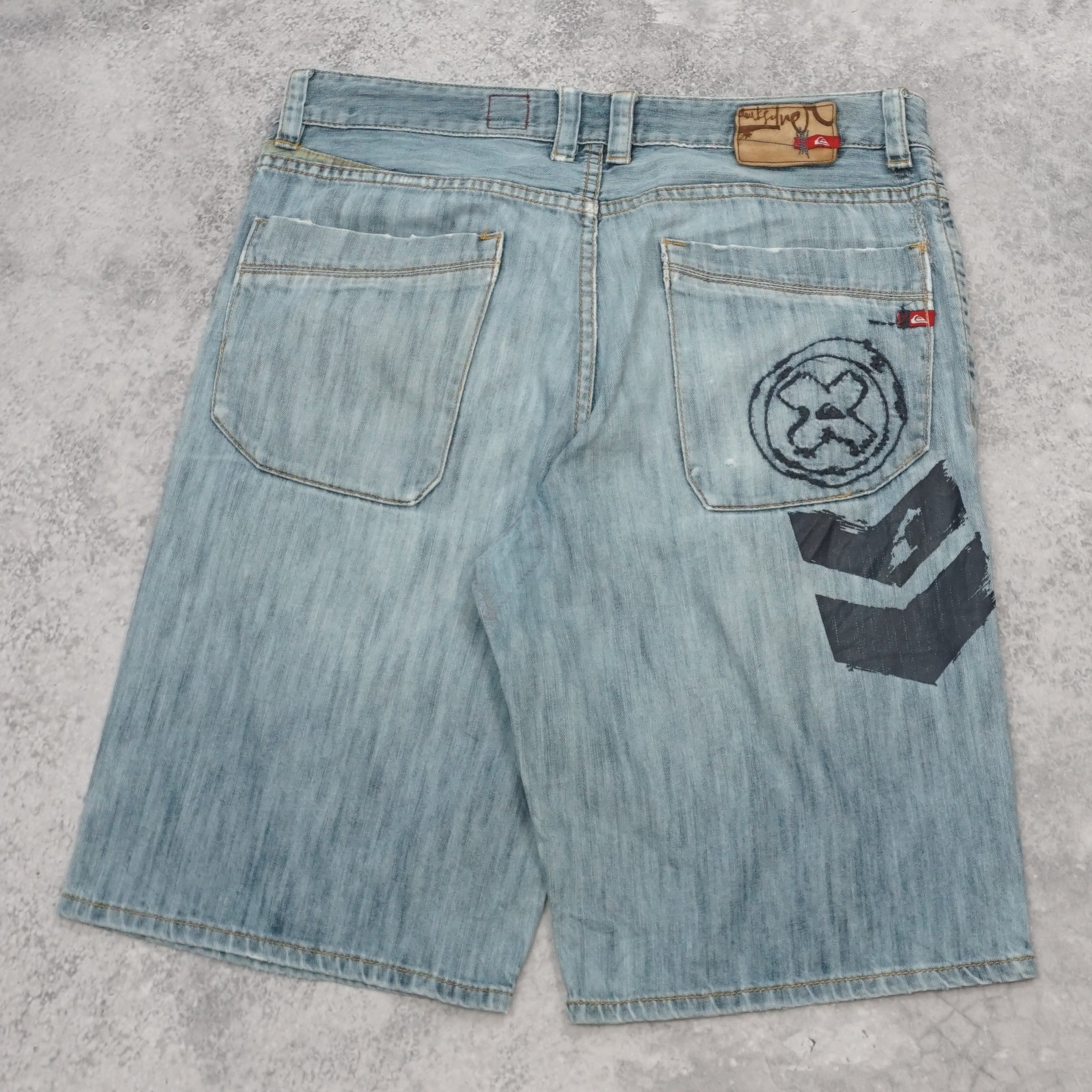 2000s Quiksilver Denim Distressed Shorts