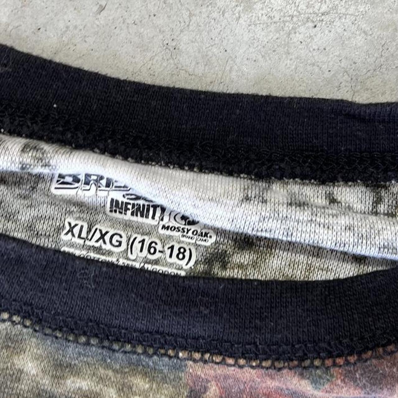 2000s Realtree Camo T-Shirt