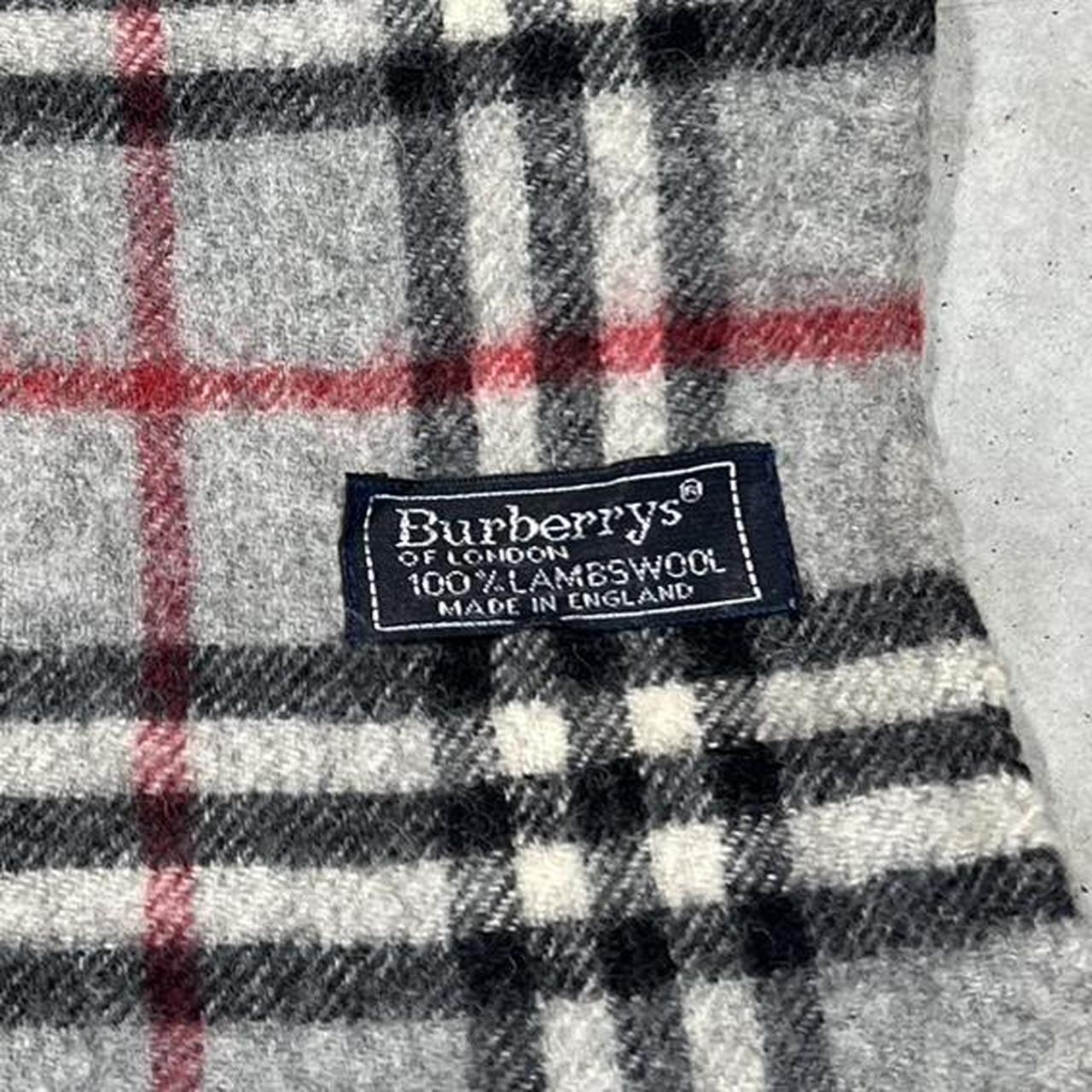 90s Burberrys Plaid Scarf