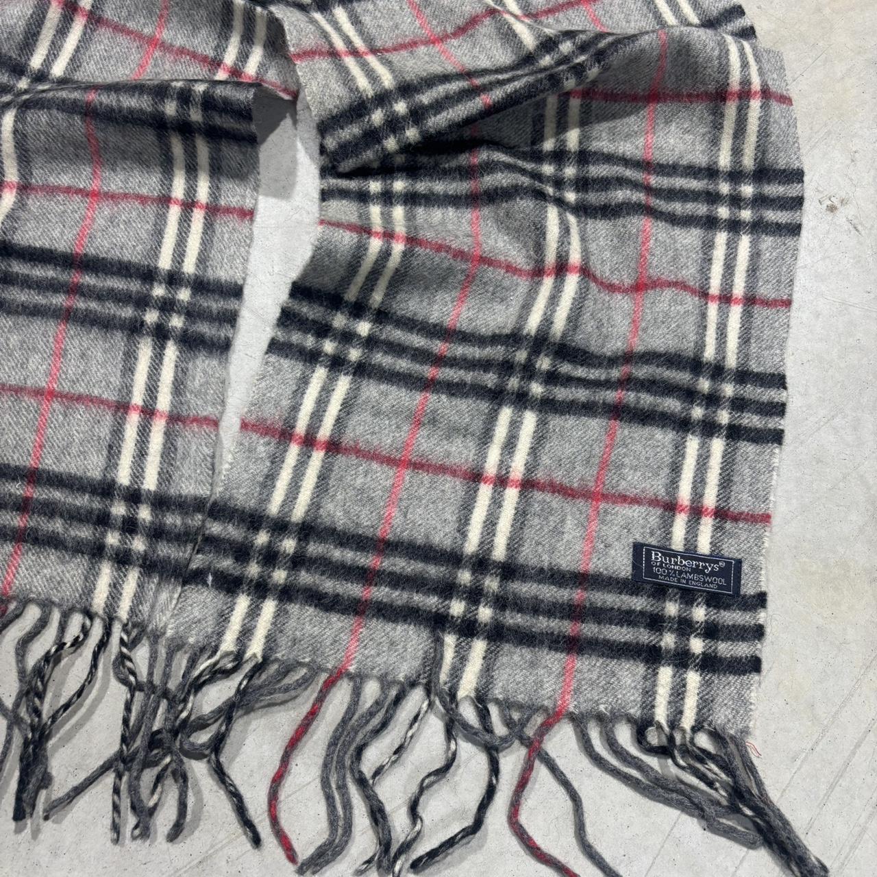 90s Burberrys Plaid Scarf