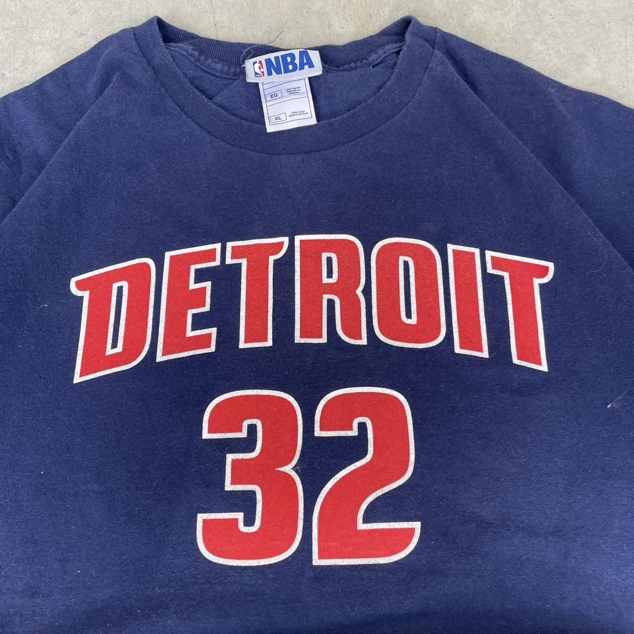 2000s Detroit Graphic T-Shirt