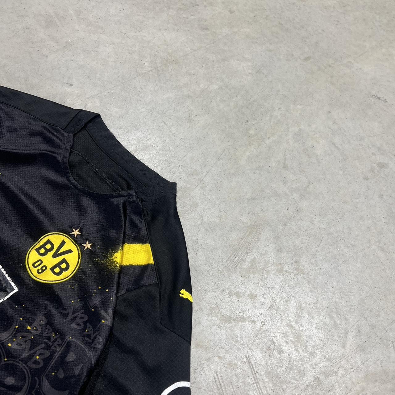 2000s Puma Graphic Jersey