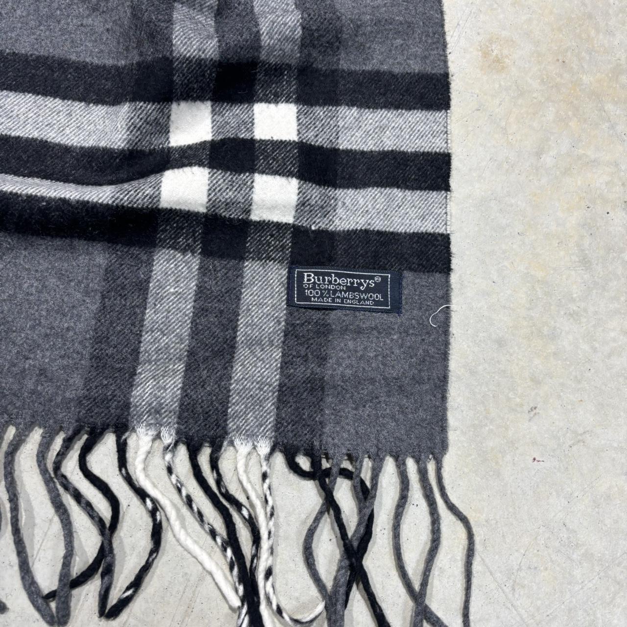 90s Burberrys Check Scarf