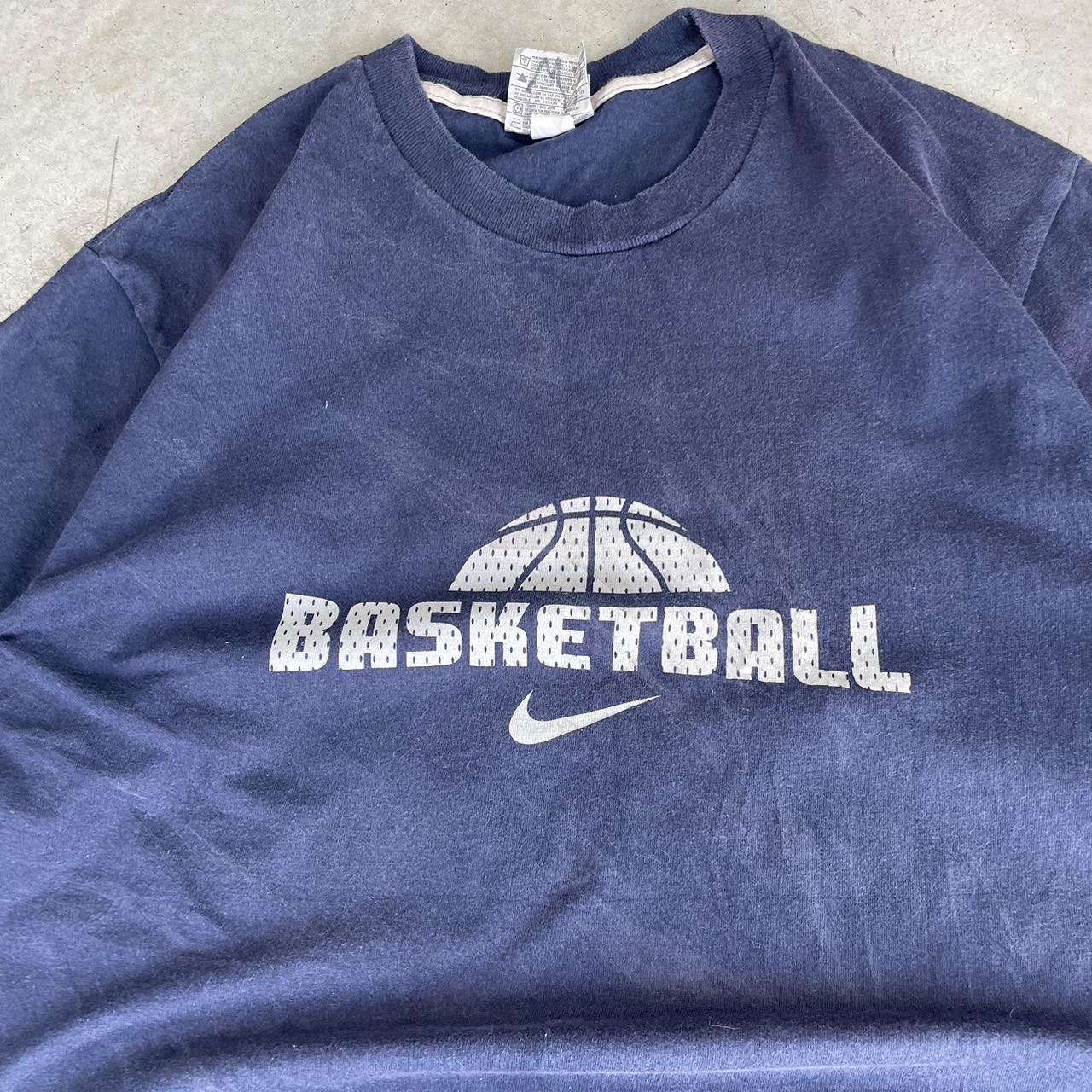 2000s Nike Graphic T-Shirt