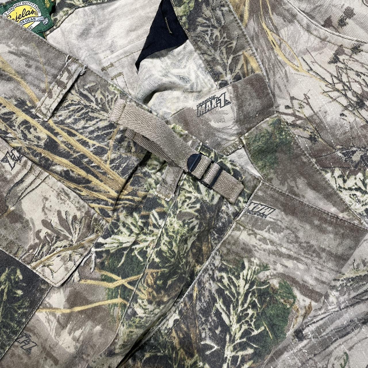 2000s Cabelas Camouflage Pants