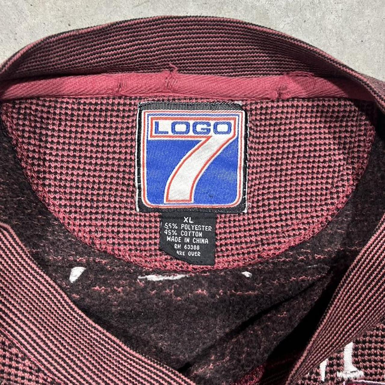 2000s Logo 7 Graphic Crewneck