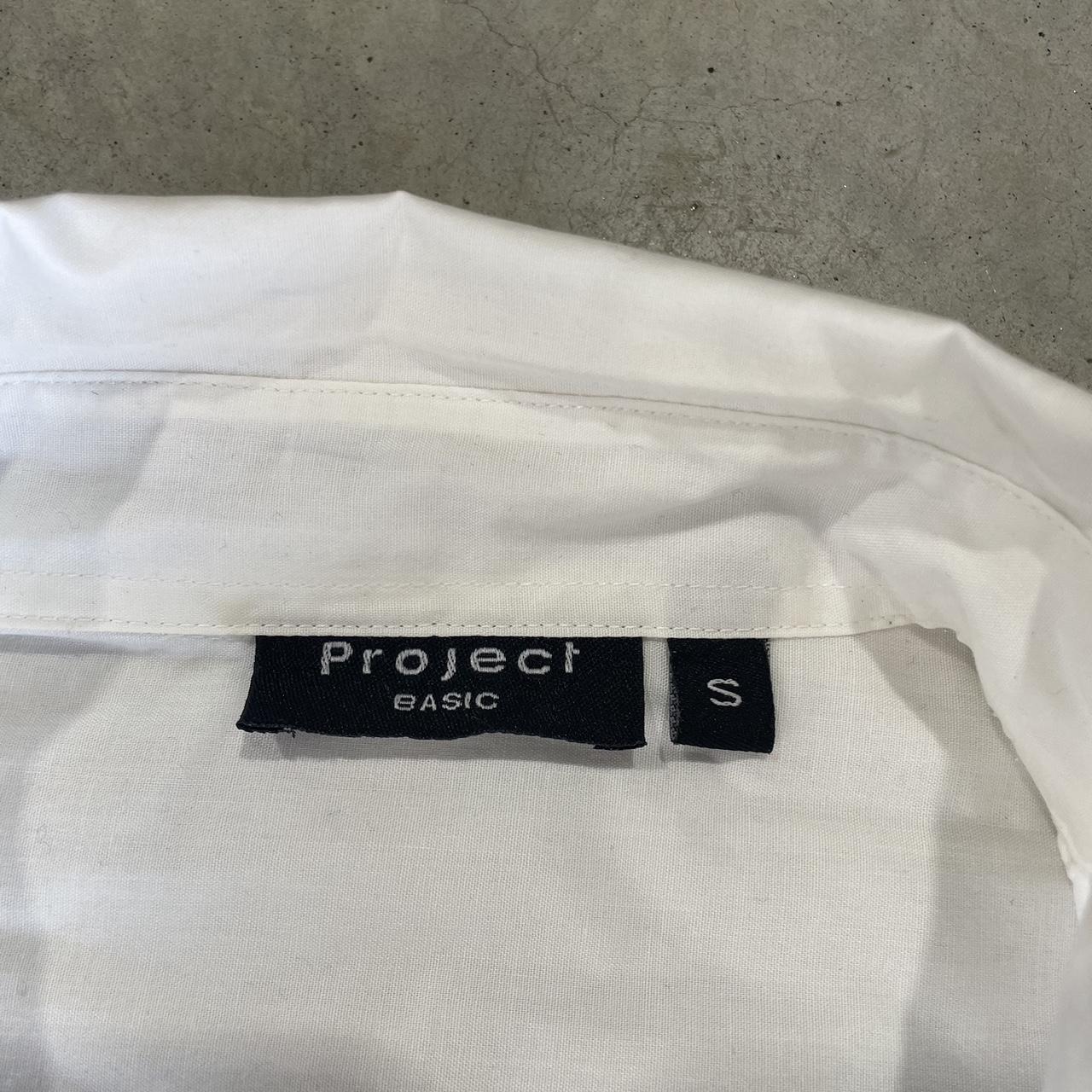 2000s Classic Button Up