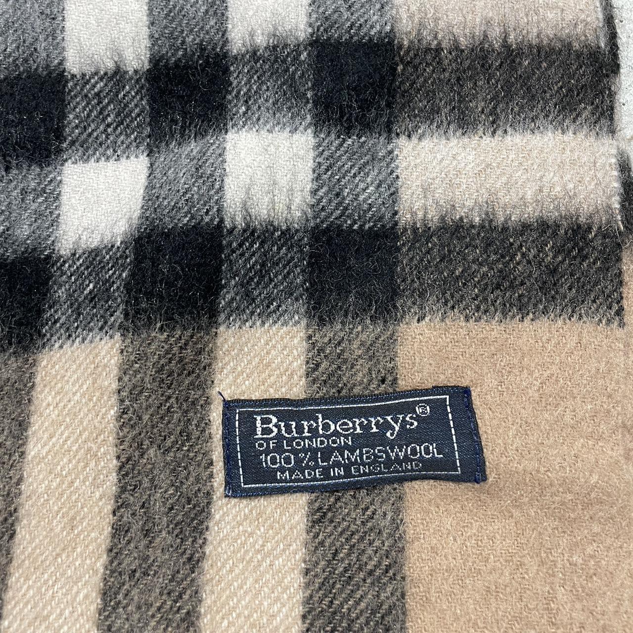 90s Burberrys Check Pattern Scarf