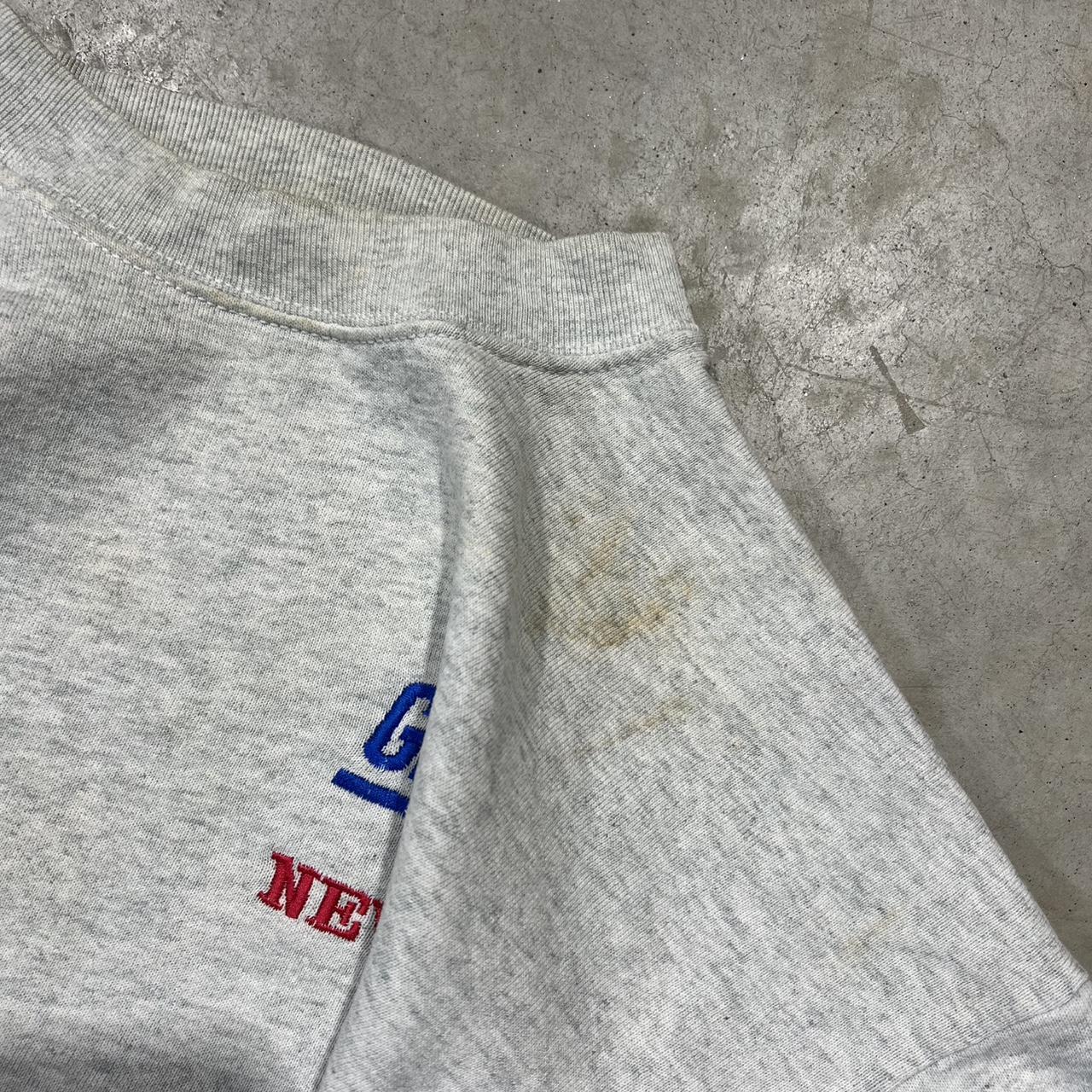 90s Fruit of the Loom Graphic Sweatshirt