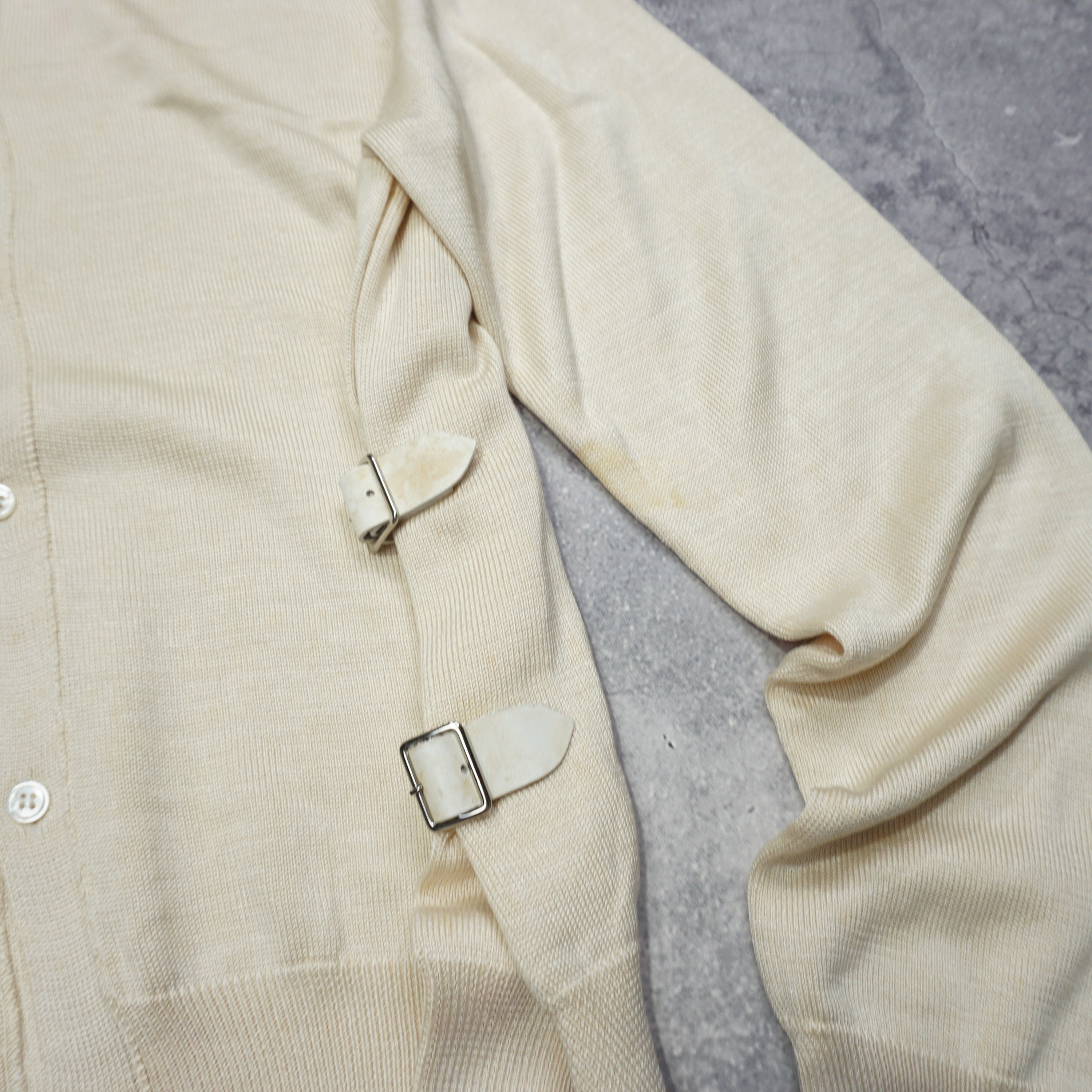 Comme Des Garçons Buckled Cardigan