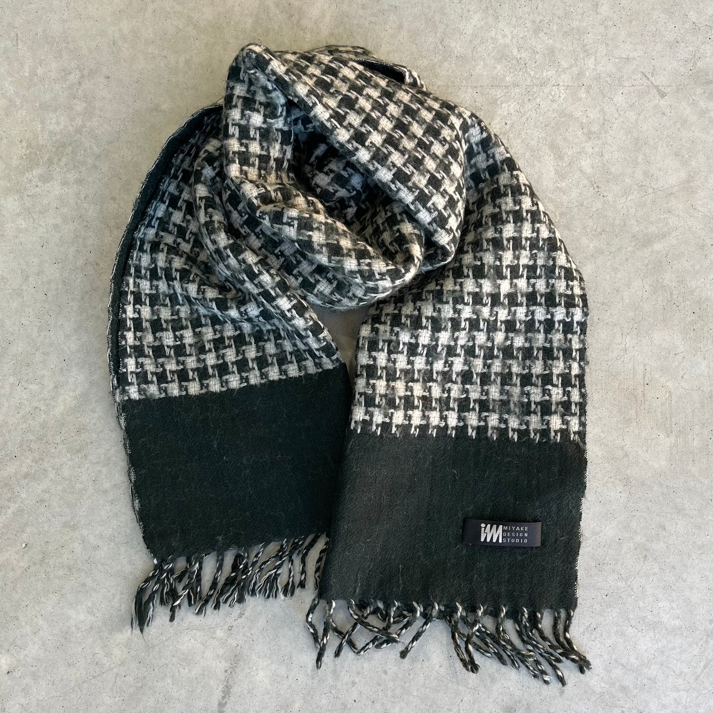Issey Miyake Patterned Wool Scarf