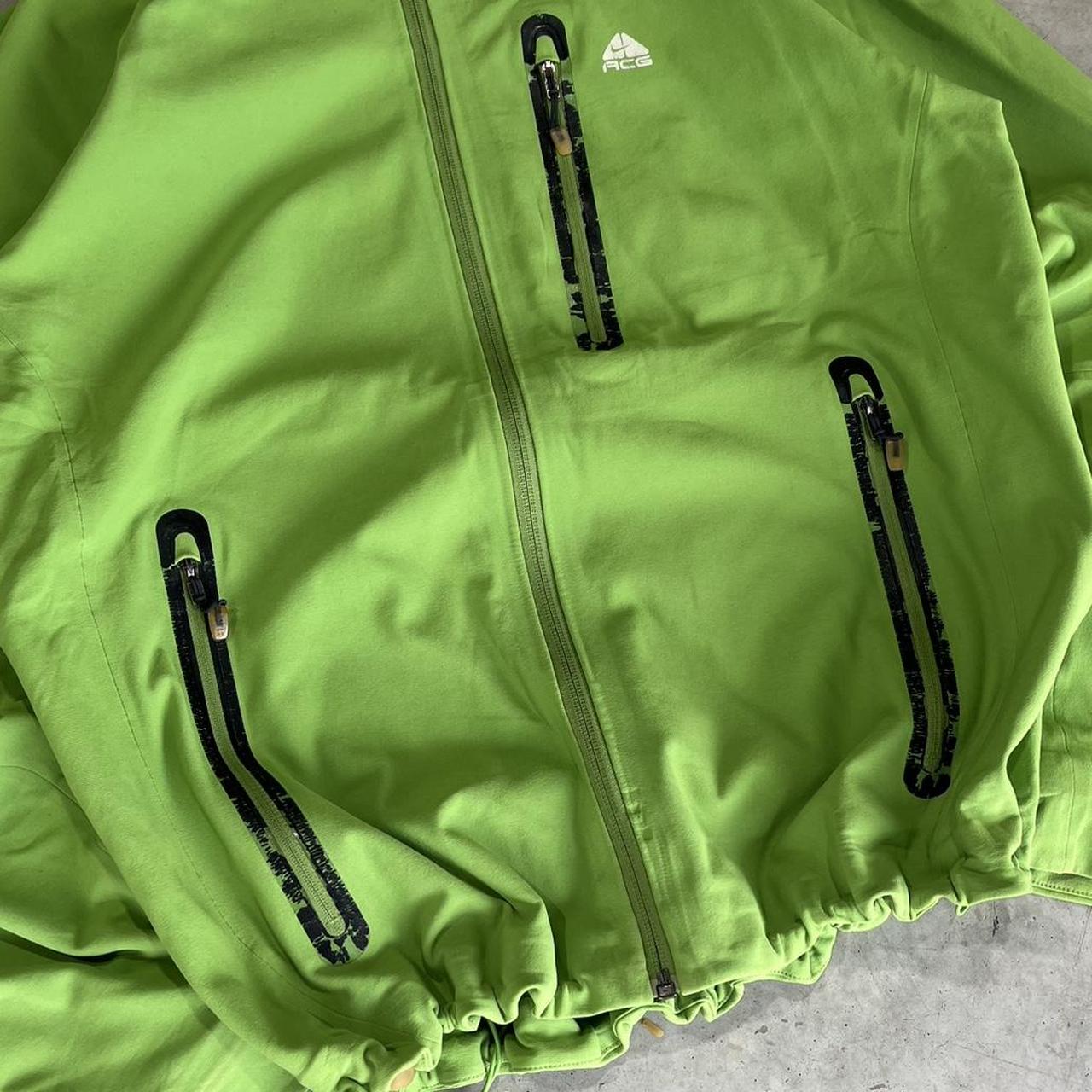 2000s Nike Jacket