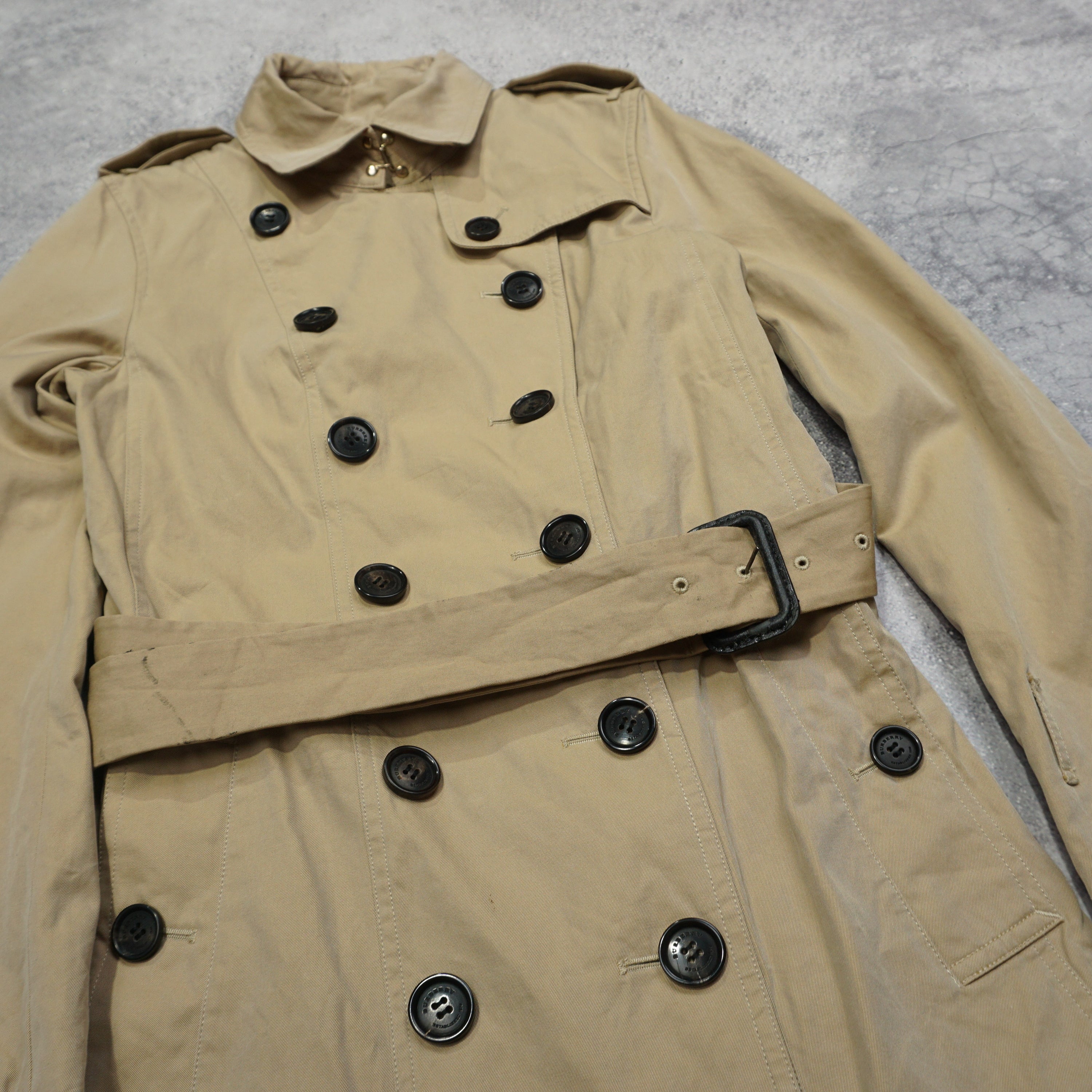 2000s Burberry Double Breasted Trench Coat