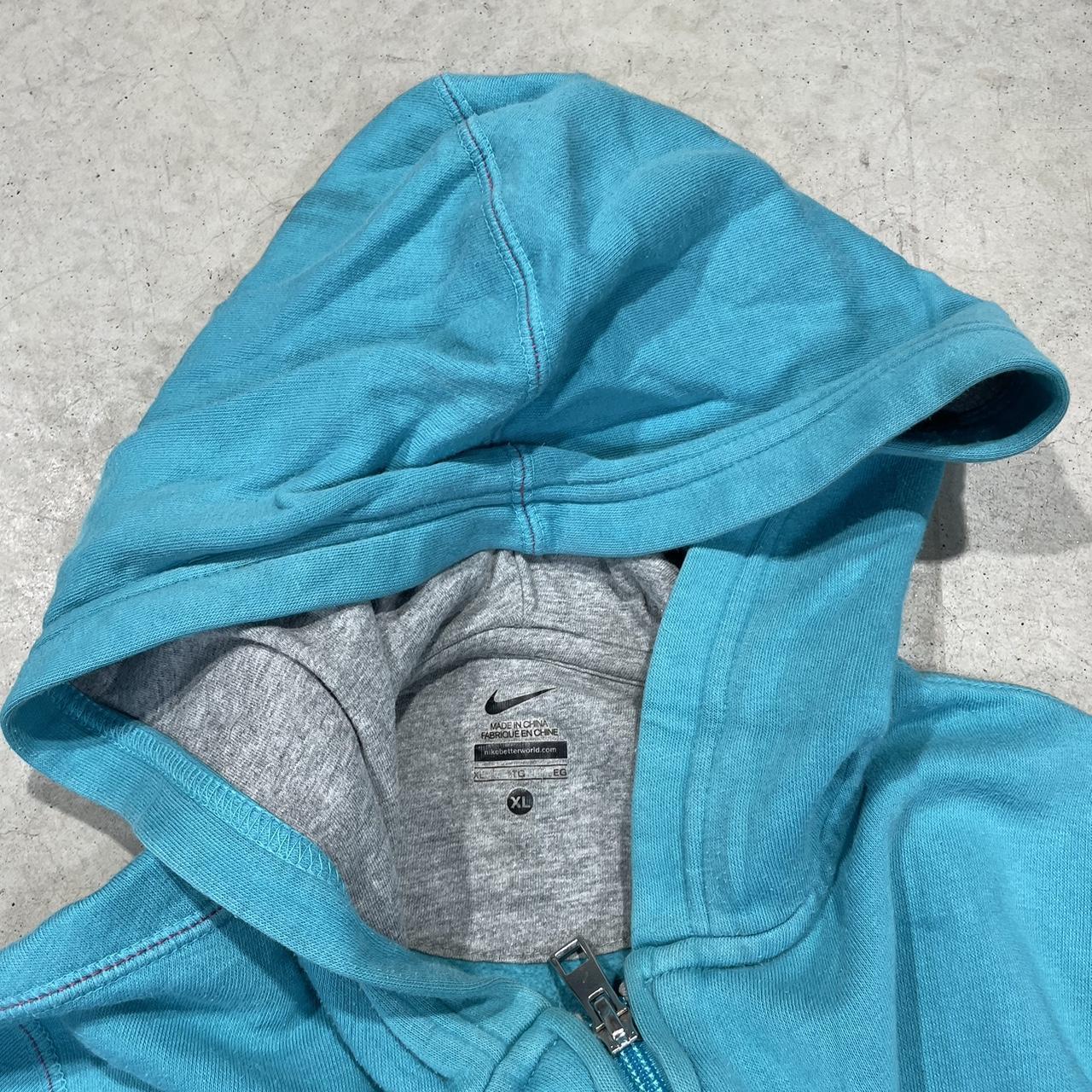 2000s Nike Hoodie