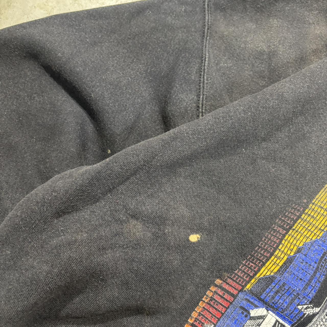 2000s Times Square Graphic Sweatshirt