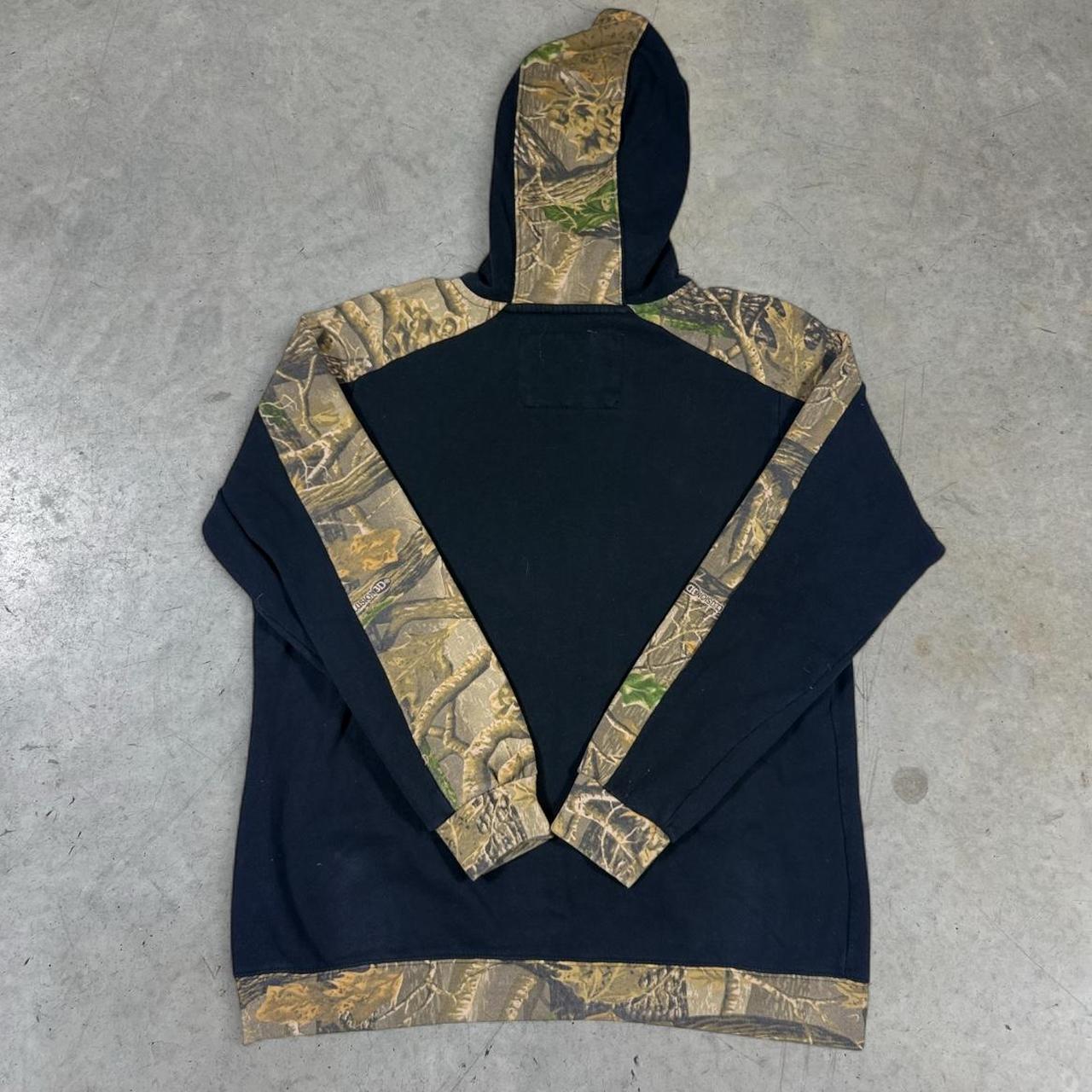 2000s Cabelas Camo Hoodie