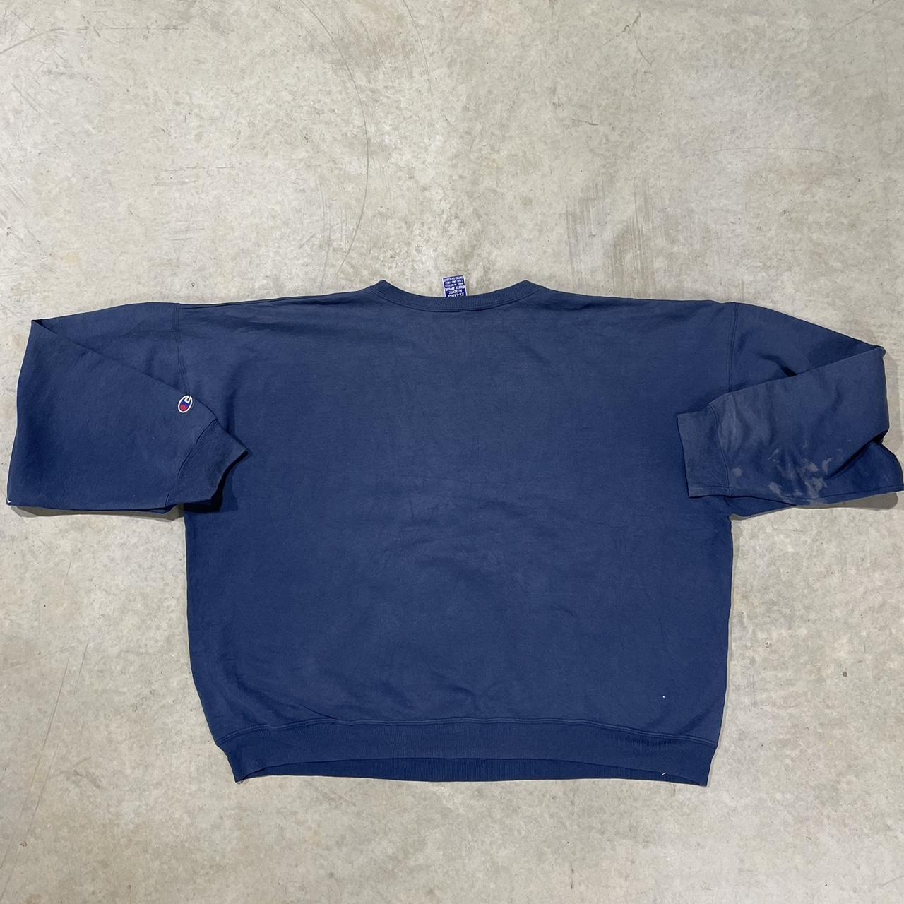 2000s Champion Graphic Sweatshirt Sweater