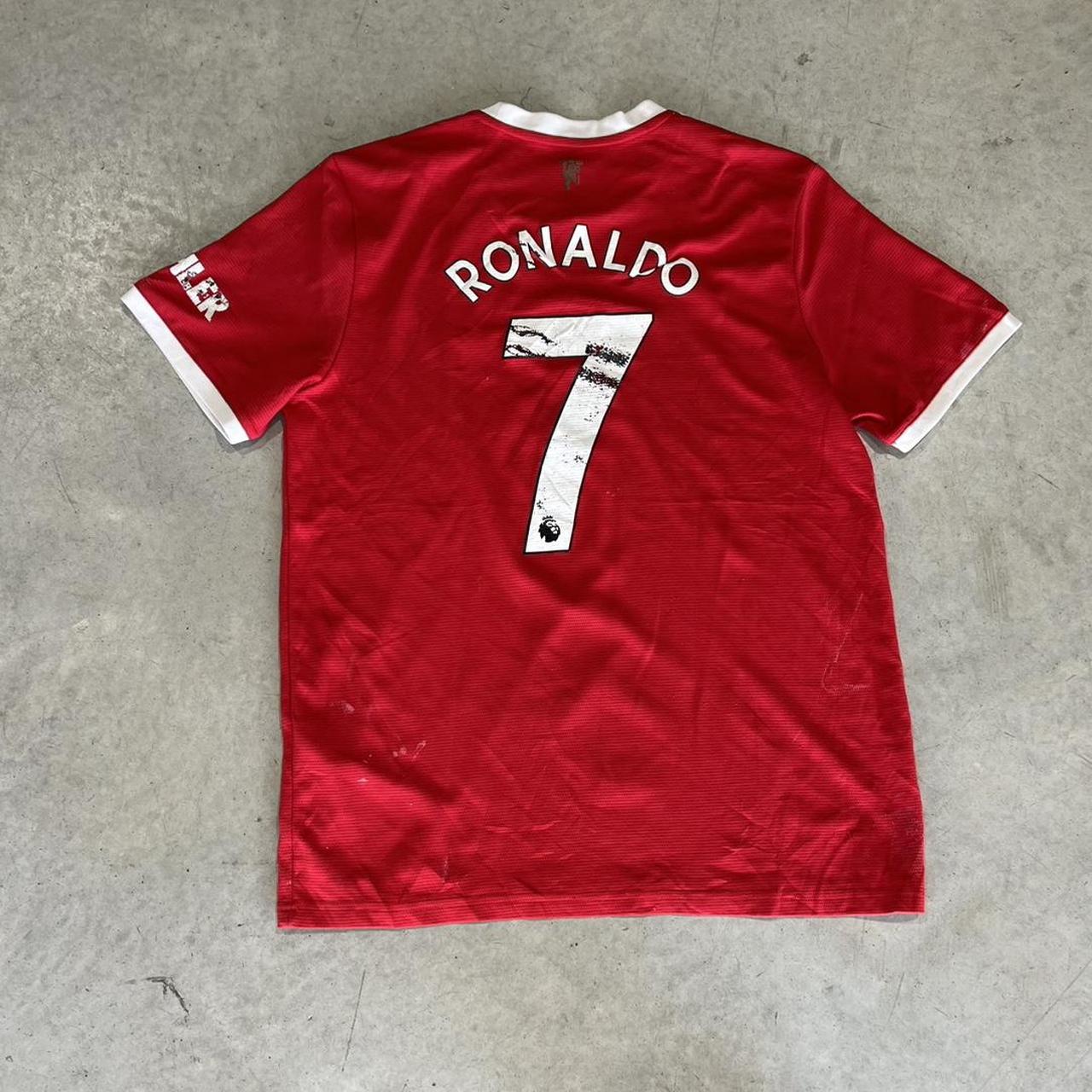 2000s Manchester United Graphic Jersey Football