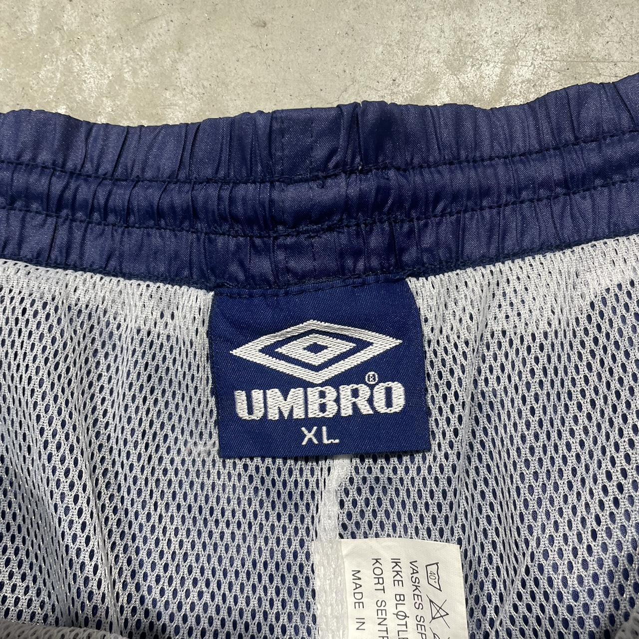 2000s Umbro Windproof Pants
