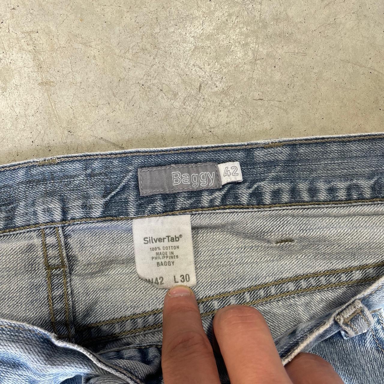 2000s Levi’s Baggy Jeans